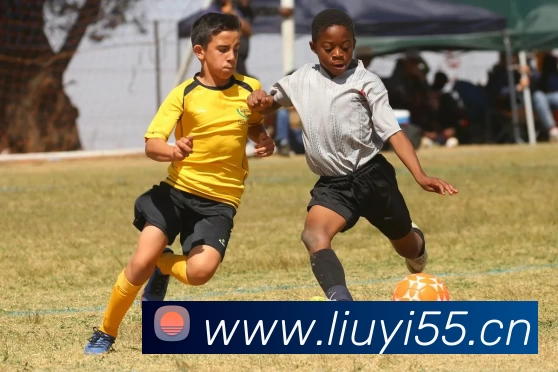 压球首页APP 体育赛事宣传图